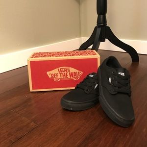 BRAND NEW Black on Black Kids VANS Sz 1.5